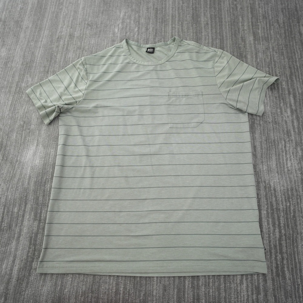 REI Co-Op T Shirt Men Green Striped Short Sleeve Pocket Spandex Athletic Large‎